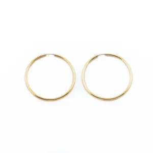 10KT Gold Pipe Hoop