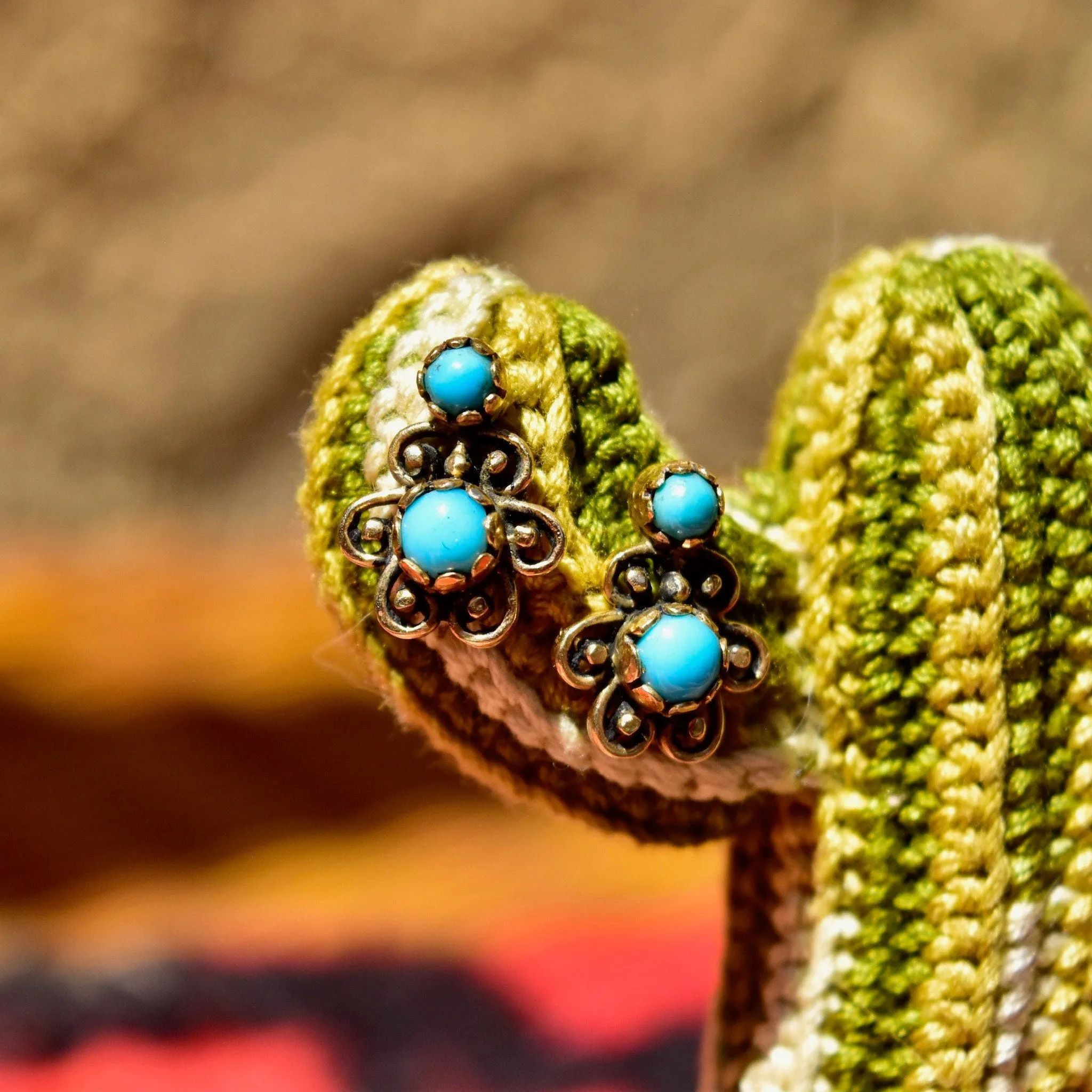 14K Turquoise Flower Studs, Dainty Two-Stone Yellow Gold Earrings, Estate Jewelry, 14mm