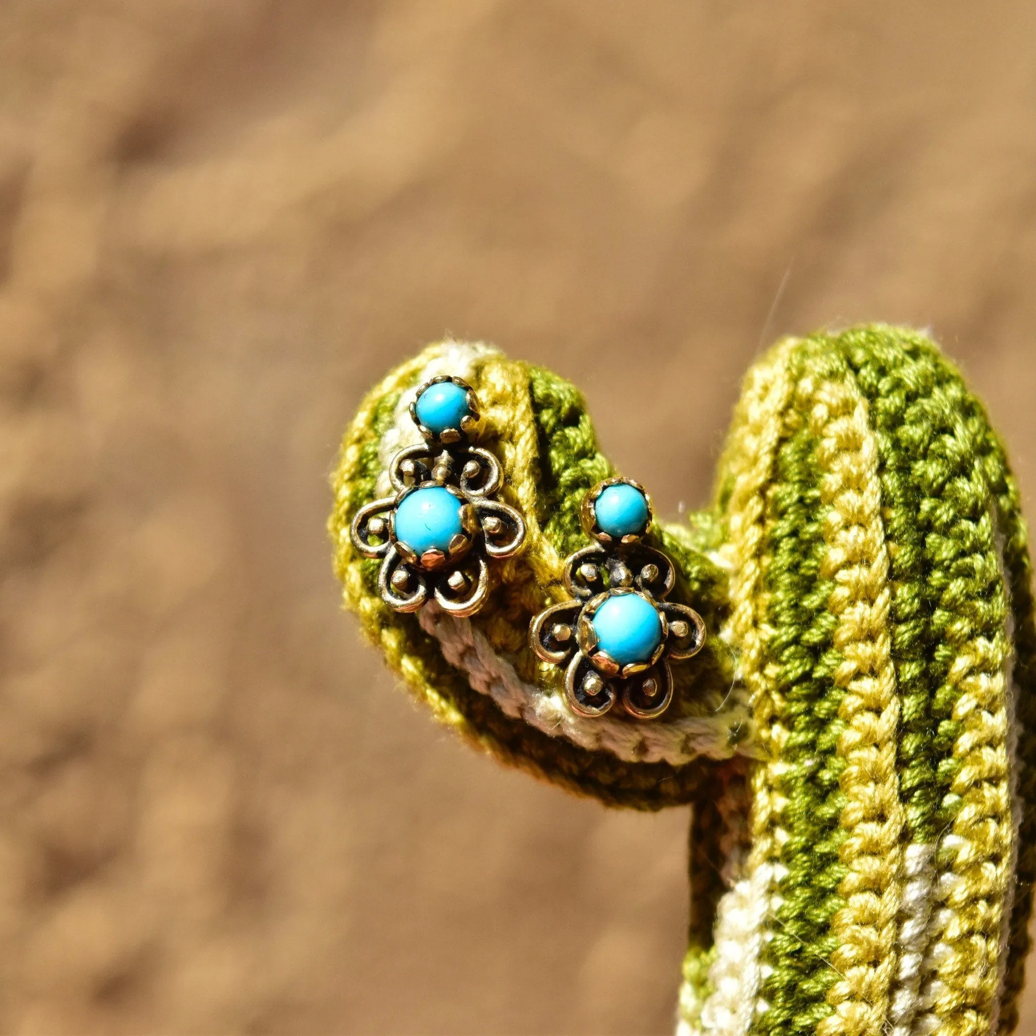 14K Turquoise Flower Studs, Dainty Two-Stone Yellow Gold Earrings, Estate Jewelry, 14mm