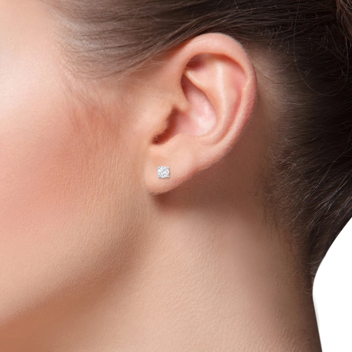 1.50 ct tw Round Lab Grown Diamond Stud Earrings
