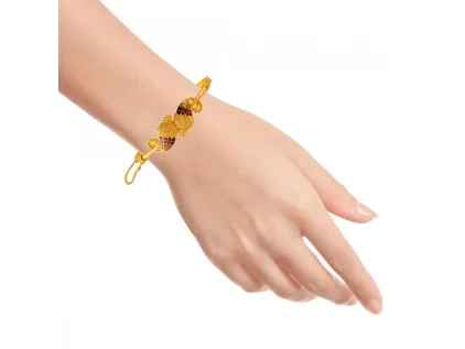 22k Timeless Gold Bangles With Two Conch Shape Details