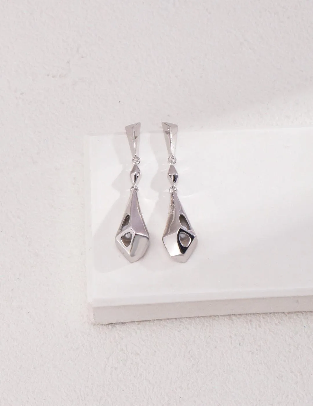 Amelia Pearl Drop Earrings