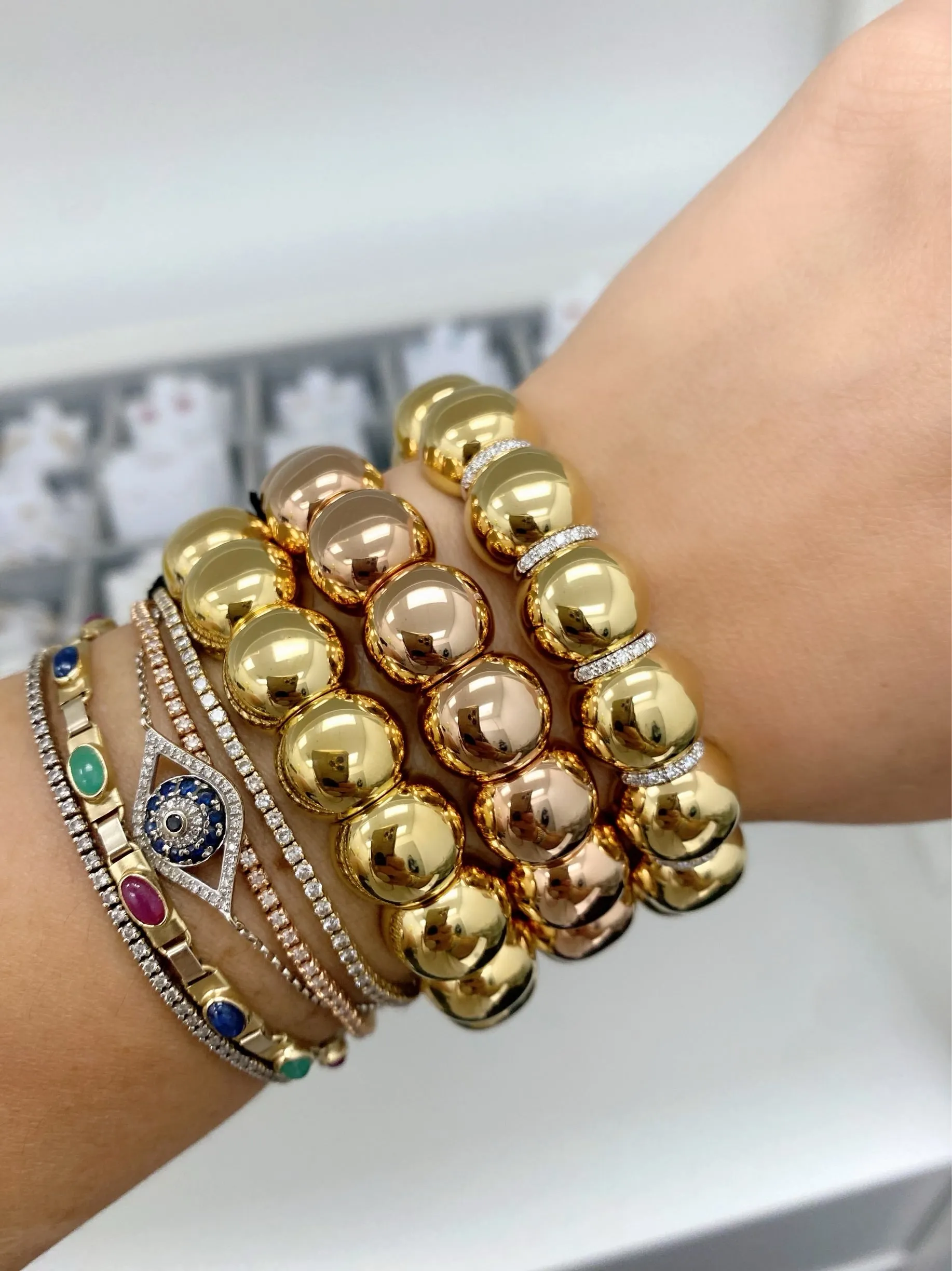 Aura Dama Small Beads with Diamond Bars Bracelet by Roberto Demeglio