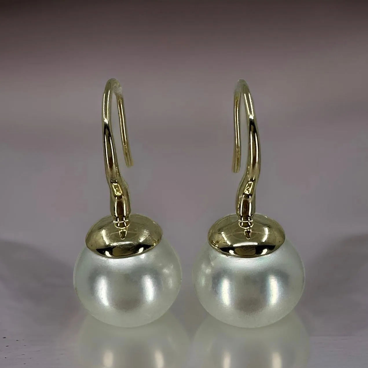 Broome Pearl 9ct Yellow Gold French Hook Earrings
