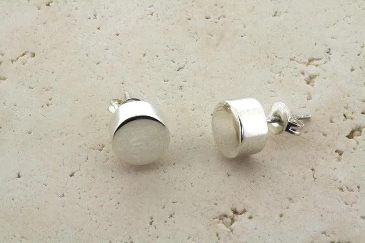 circle cylinder stud - sterling silver