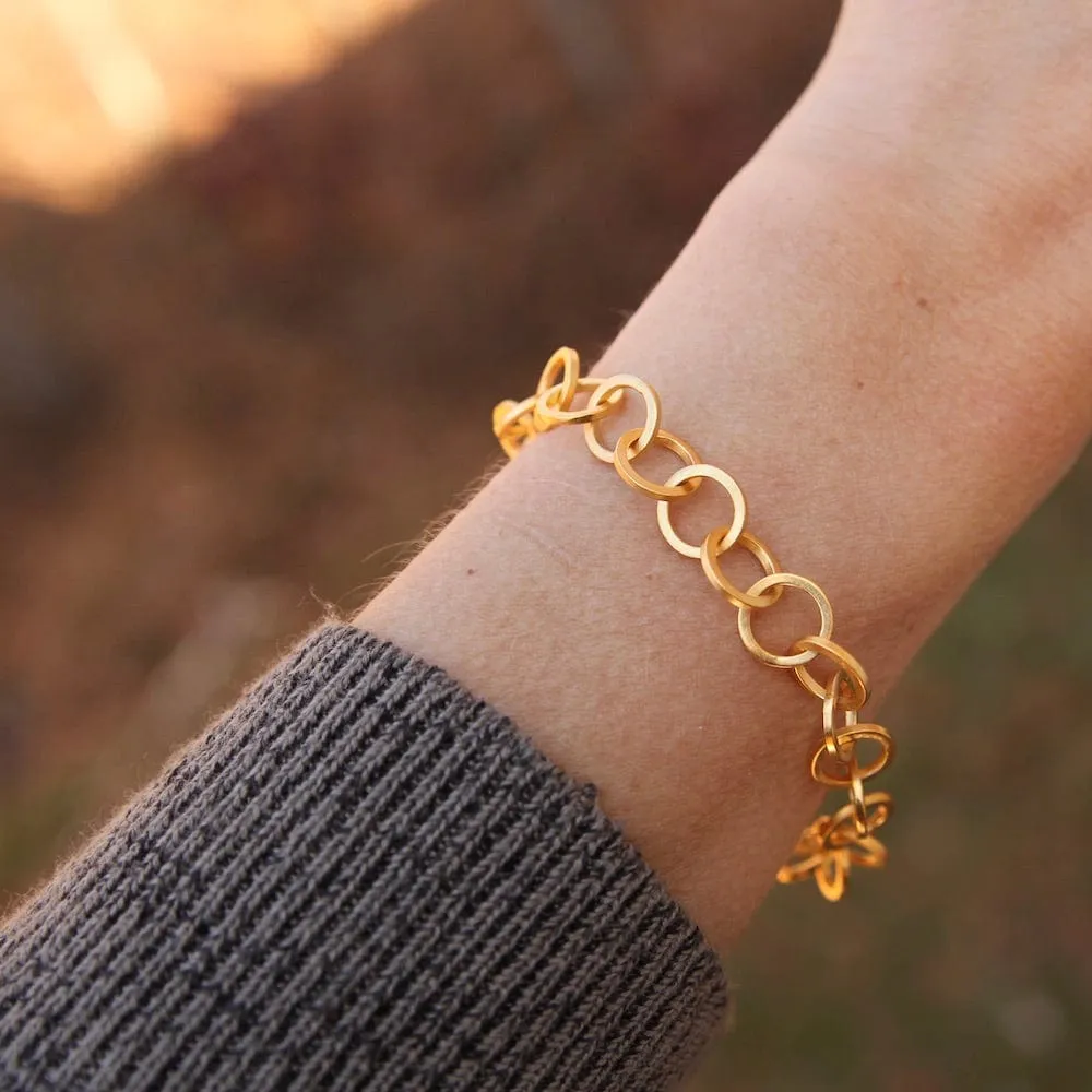 Circle Link Bracelet - Gold Plated