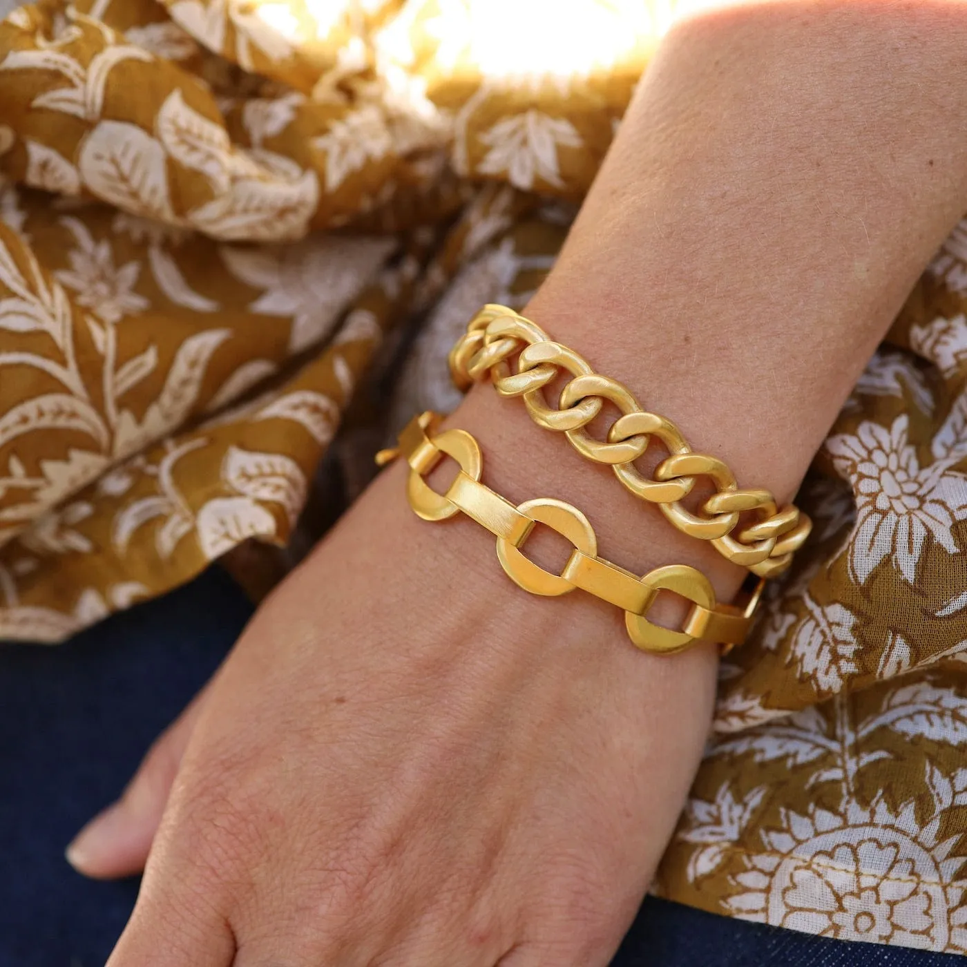 Cut Out Disc Chain Bracelet - Gold Plated Brass
