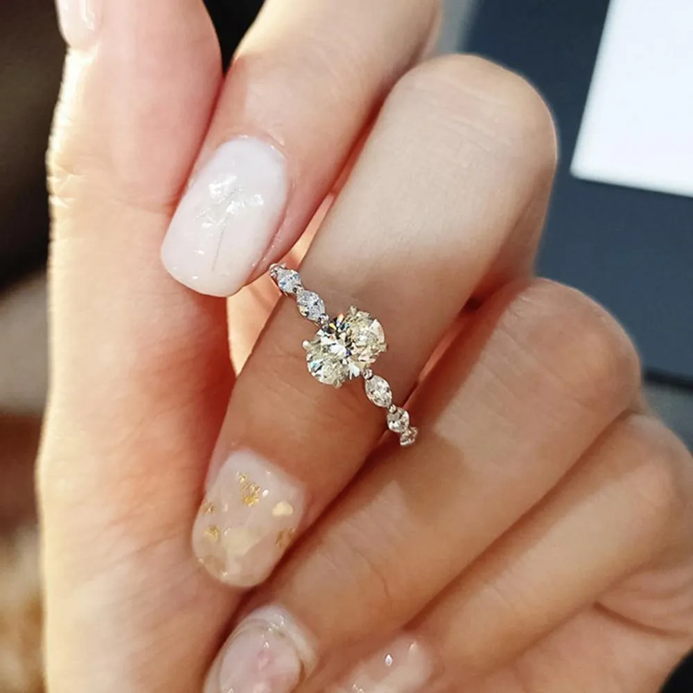 Dainty AAA Cubic Zircon Silver Color Delicate Proposal Ring