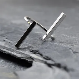 Delicate double T bar ring