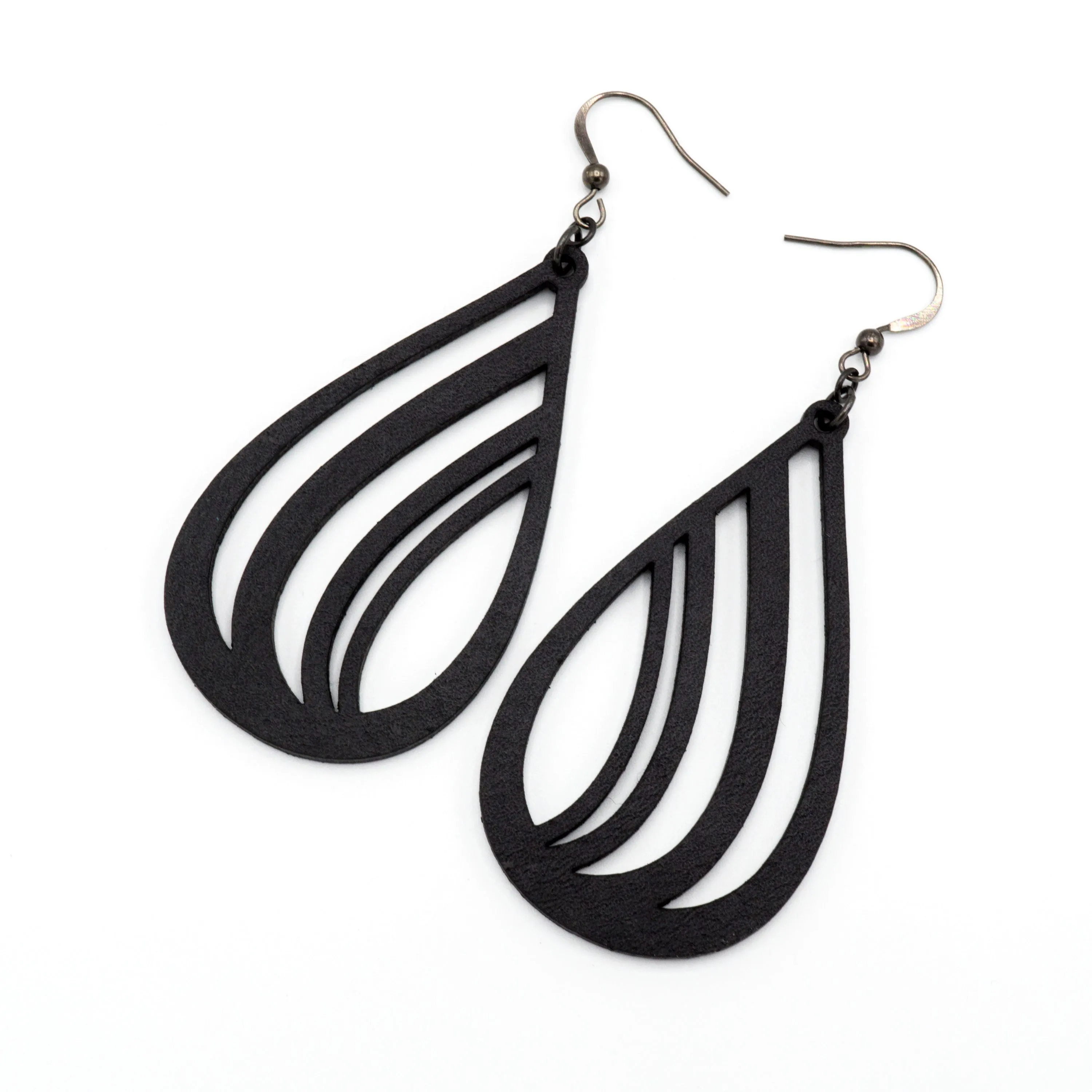 Drop 02 [L] // Leather Earrings - Black
