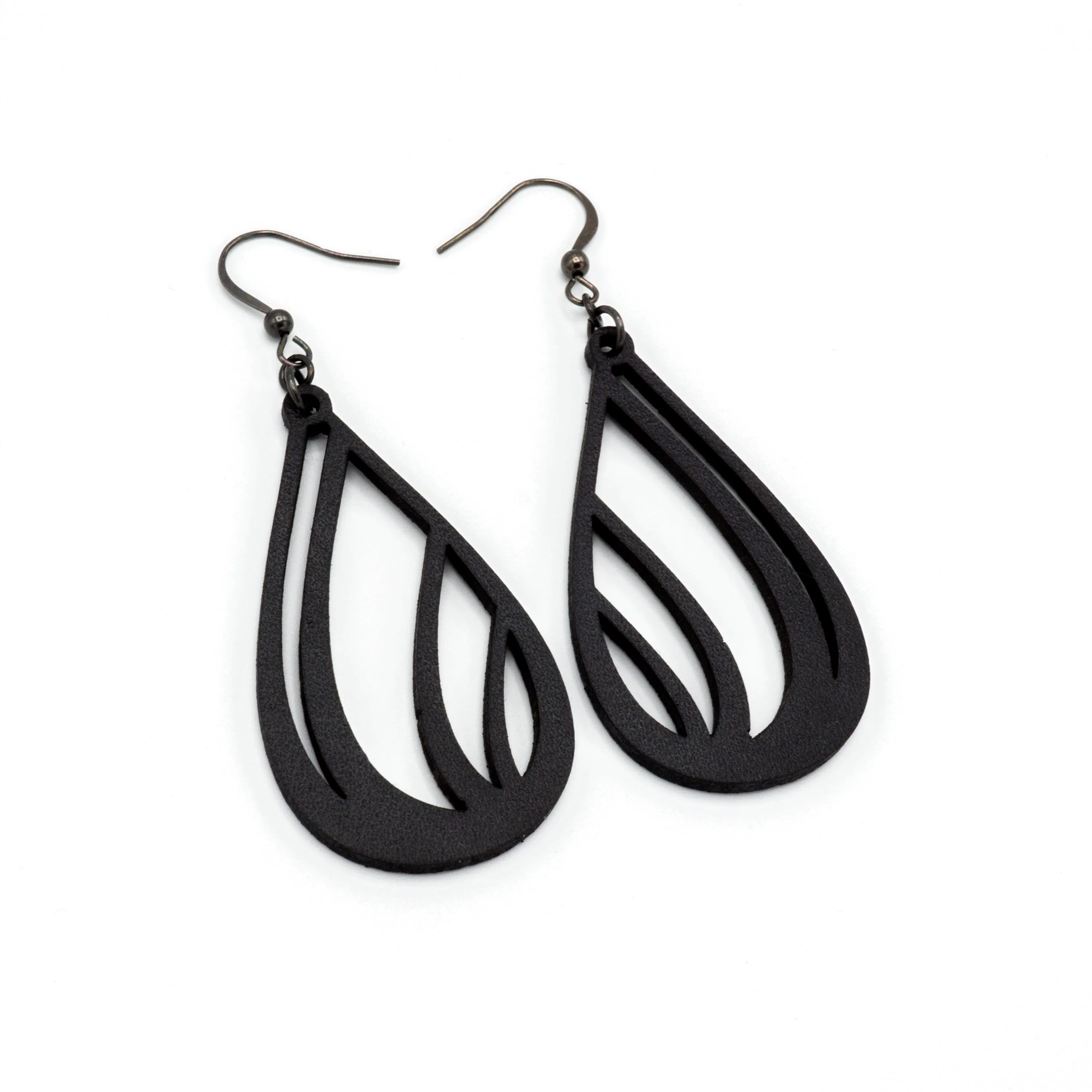 Drop 03 [S] // Leather Earrings. -Black
