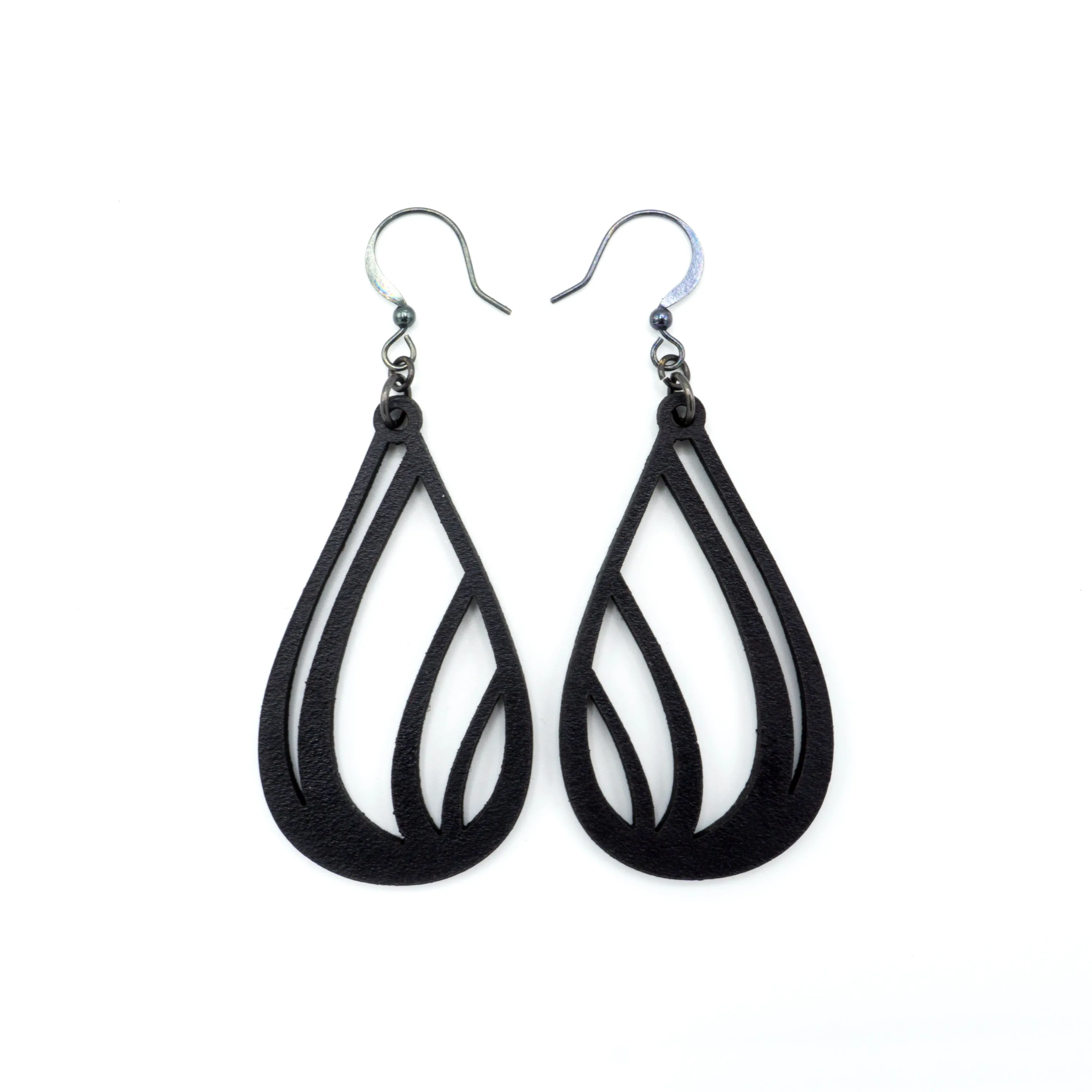 Drop 03 [S] // Leather Earrings. -Black