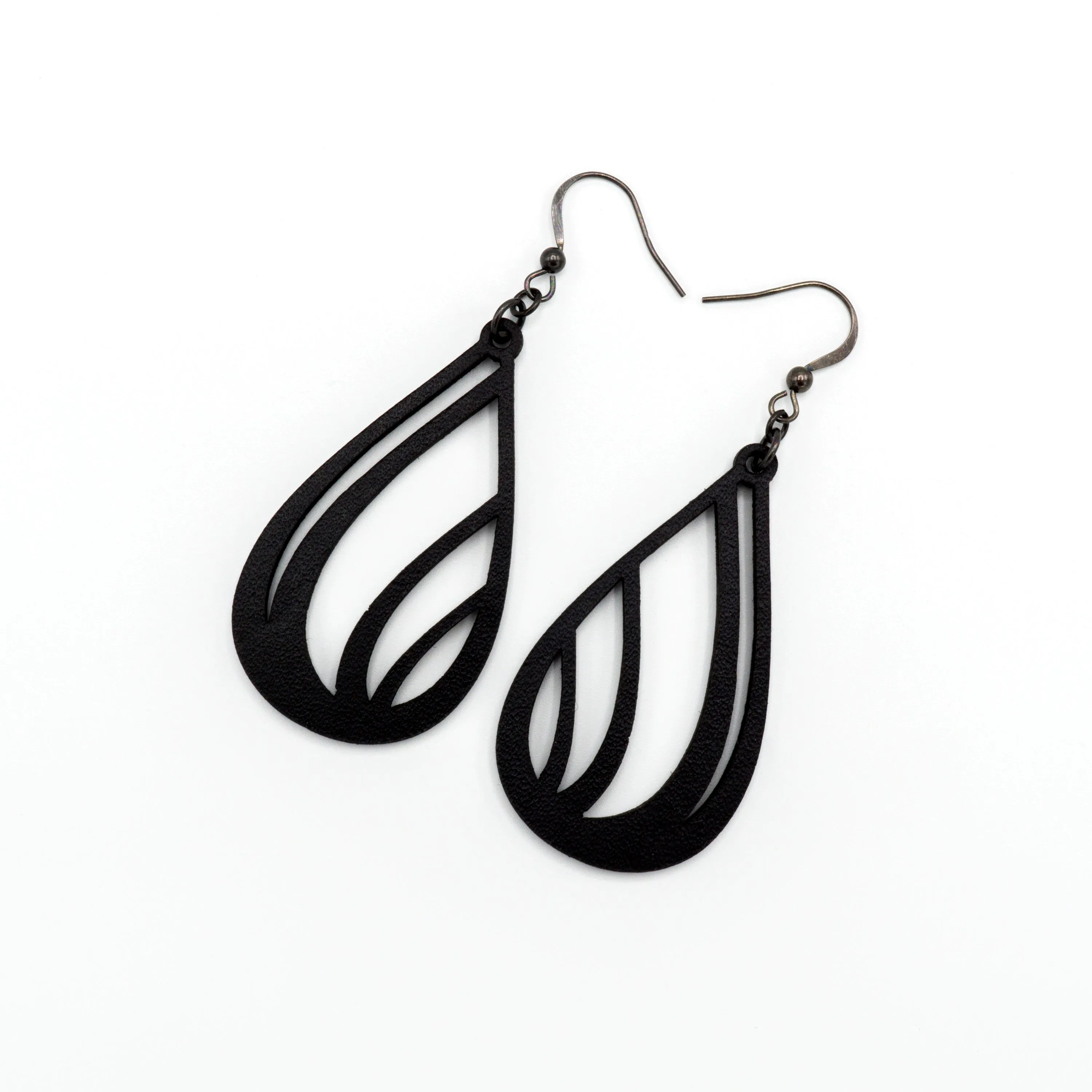 Drop 03 [S] // Leather Earrings. -Black