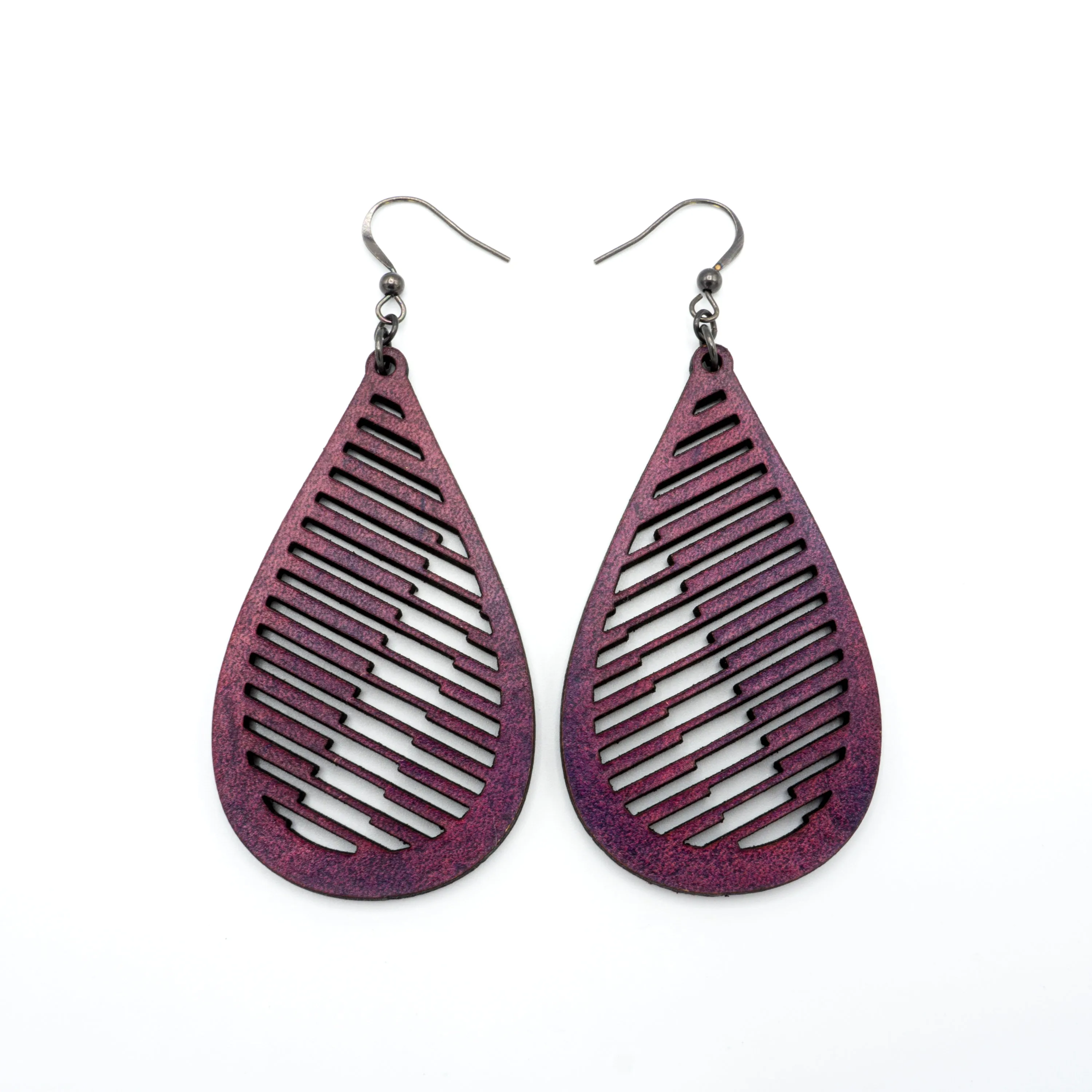 Drop 06 [L] // Leather Earrings - Purple