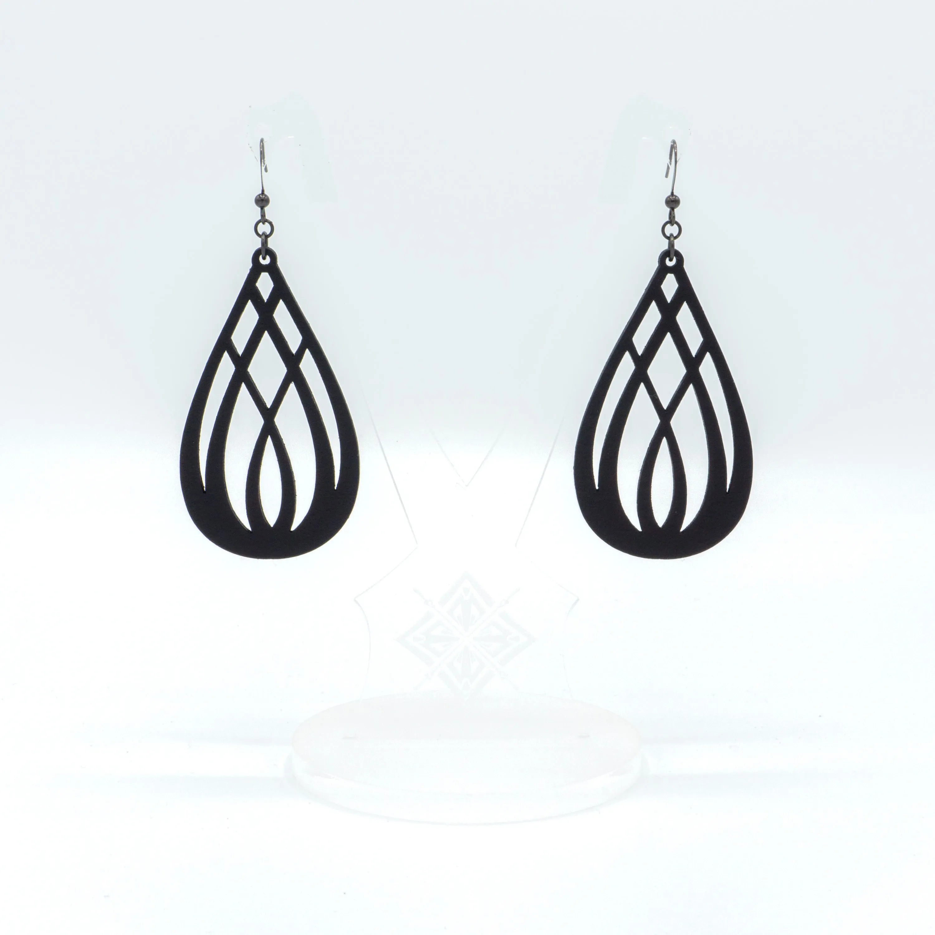 Drop 07 [L] // Leather Earrings - Black