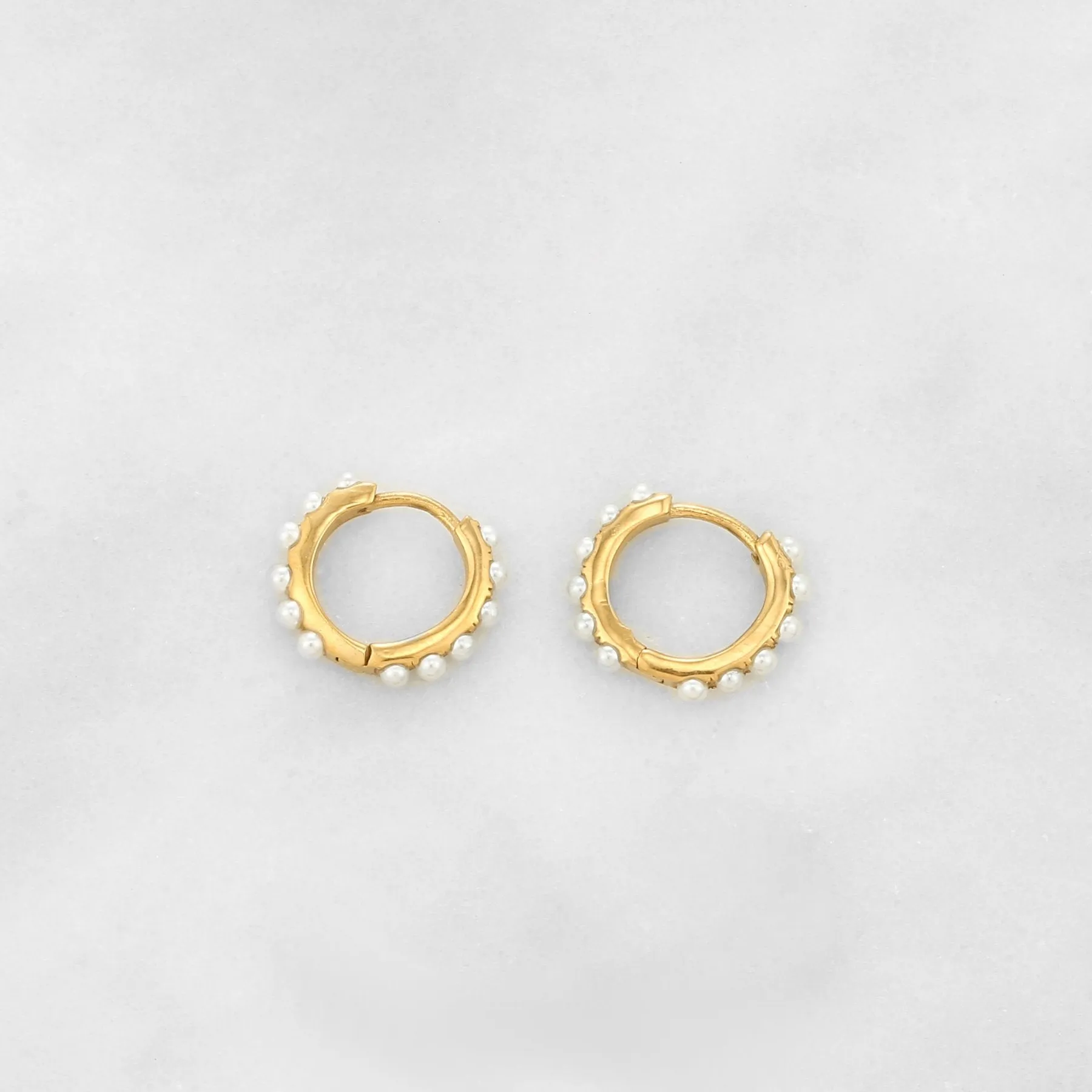 Freshwater Pearls Huggie Earrings
