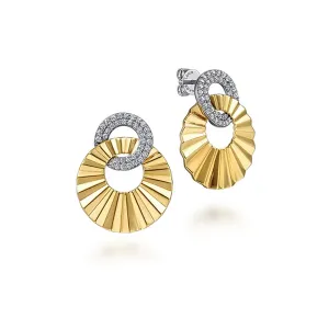 Gabriel Double Round Disk Earrings Stud With Diamond Cut Texture