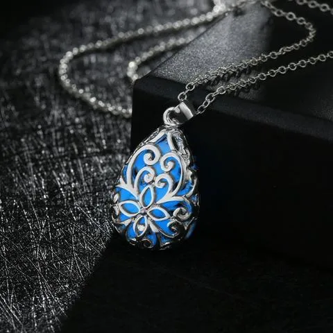 Glowing Waterdrop Crystal Necklace