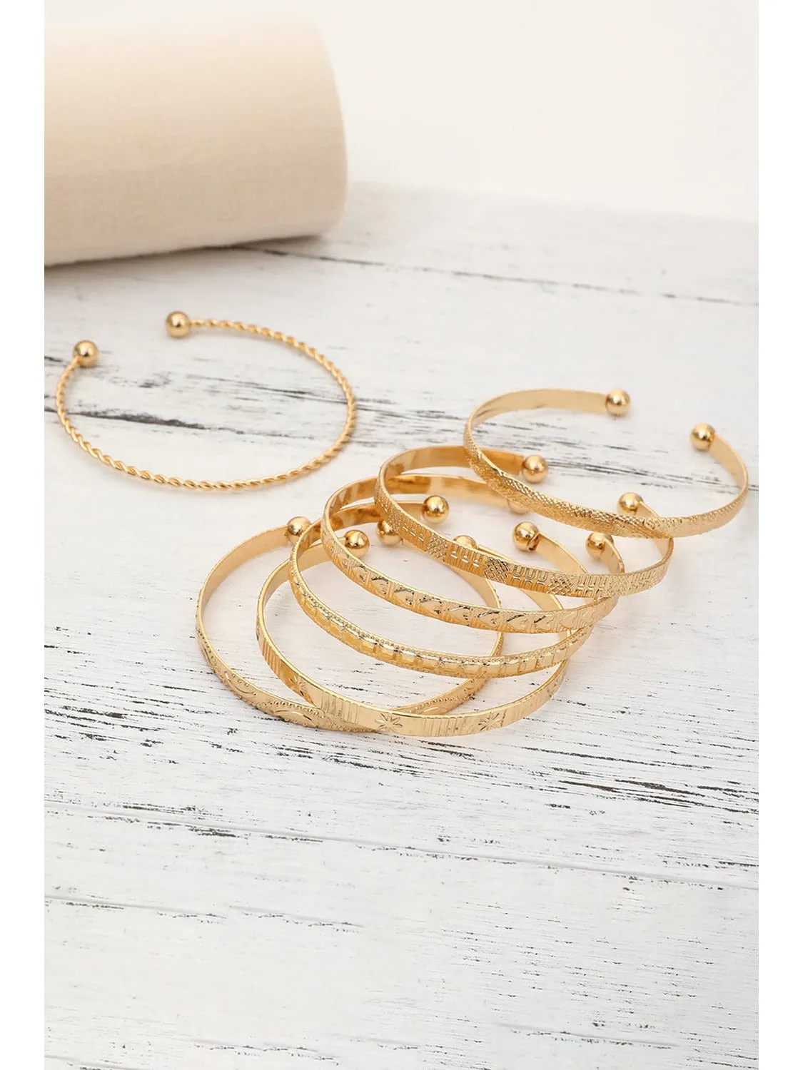 Gold 7pcs Textured Open Alloy Bangle Set
