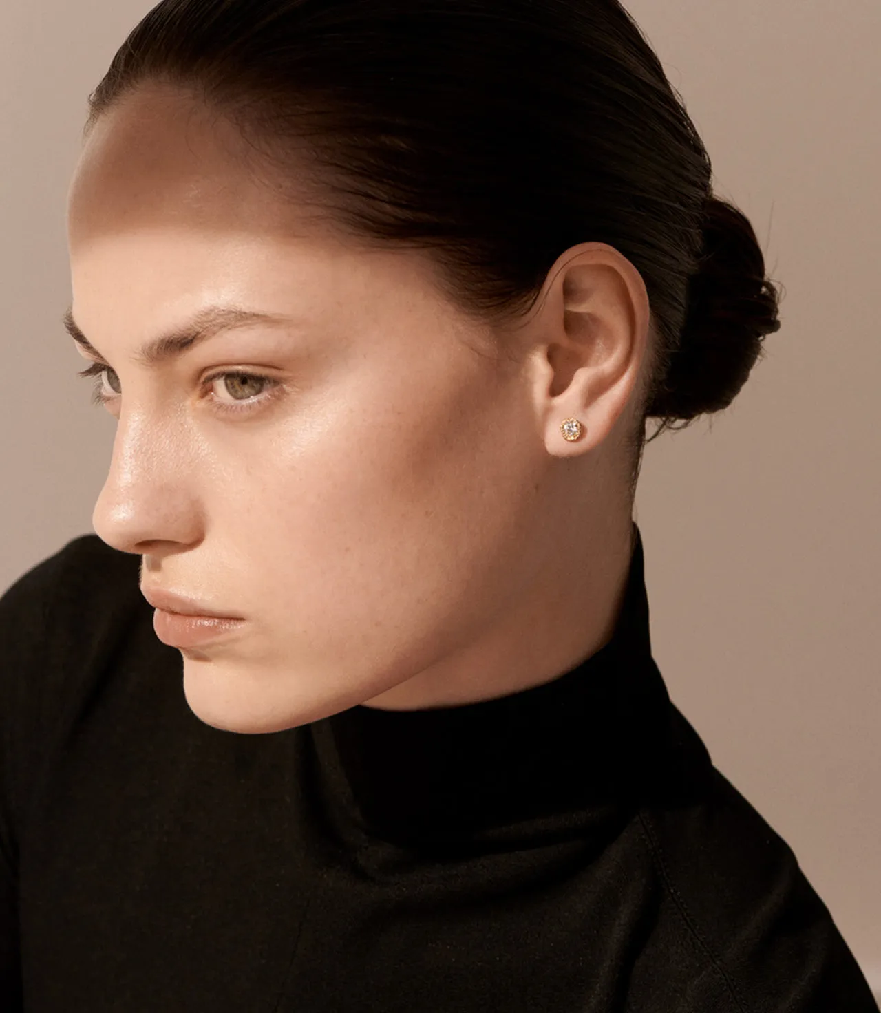 Iman 0.05ct Earstud
