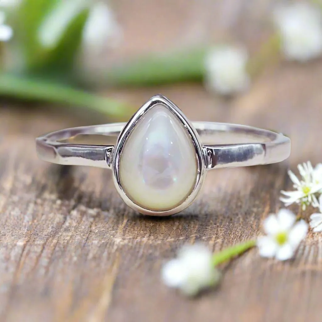 June Birthstone Ring - Pearl