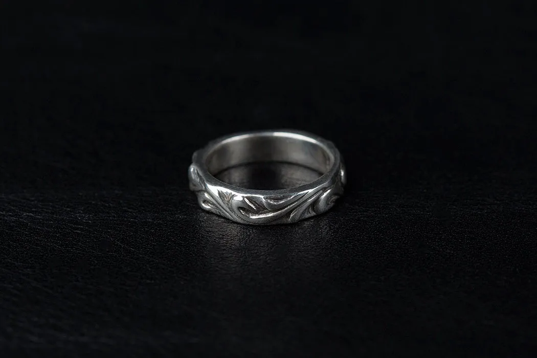 Ladies Flourish Ring