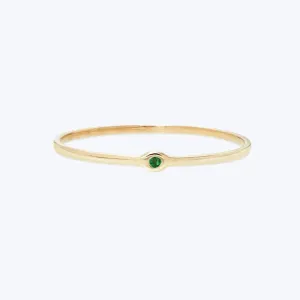 Memory Ring with Emerald