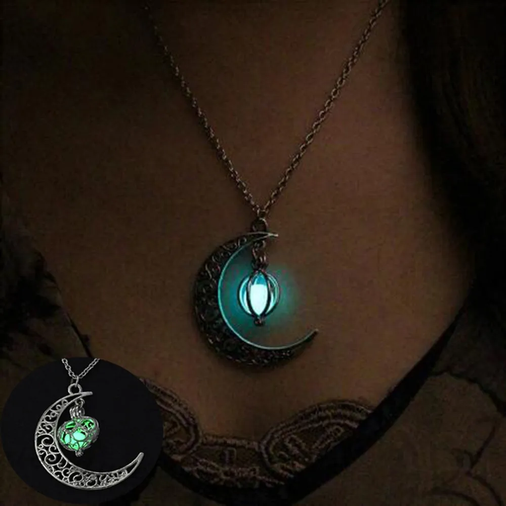 Moon Glowing Necklace
