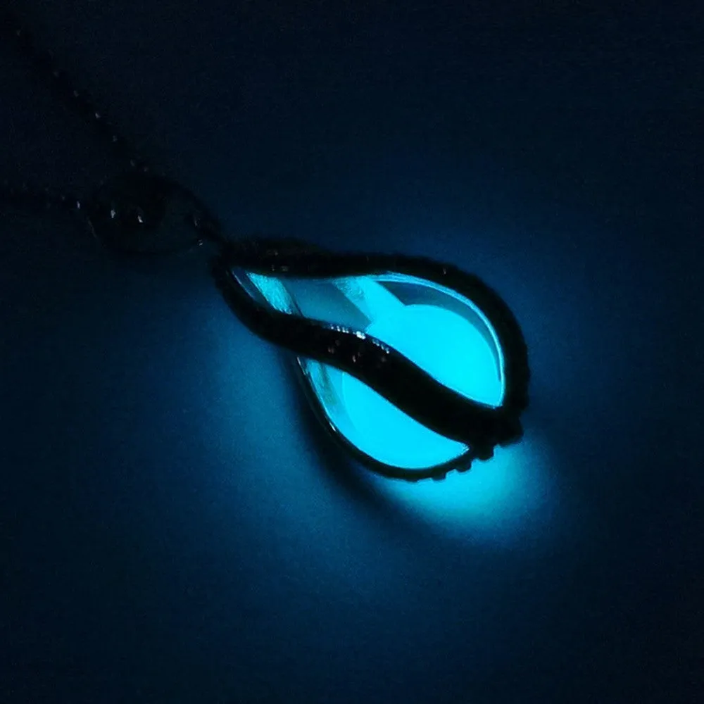 New Water Drop Locket Glow In The Dark Pendant Necklaces Glowing Luminous Stone Beads Vintage Necklaces Halloween Christmas Gift
