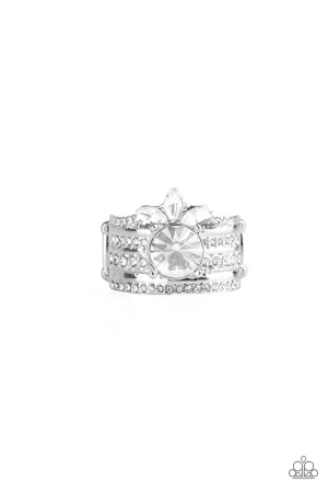 PAPARAZZI Dollar Bling - White 491