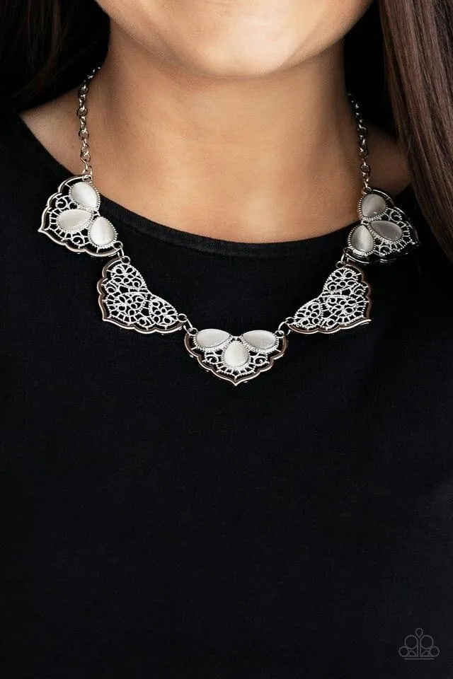 Paparazzi Necklace ~ East Coast Essence - White