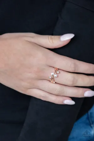 Paparazzi Ring ~ GLOWING Great Places - Rose Gold