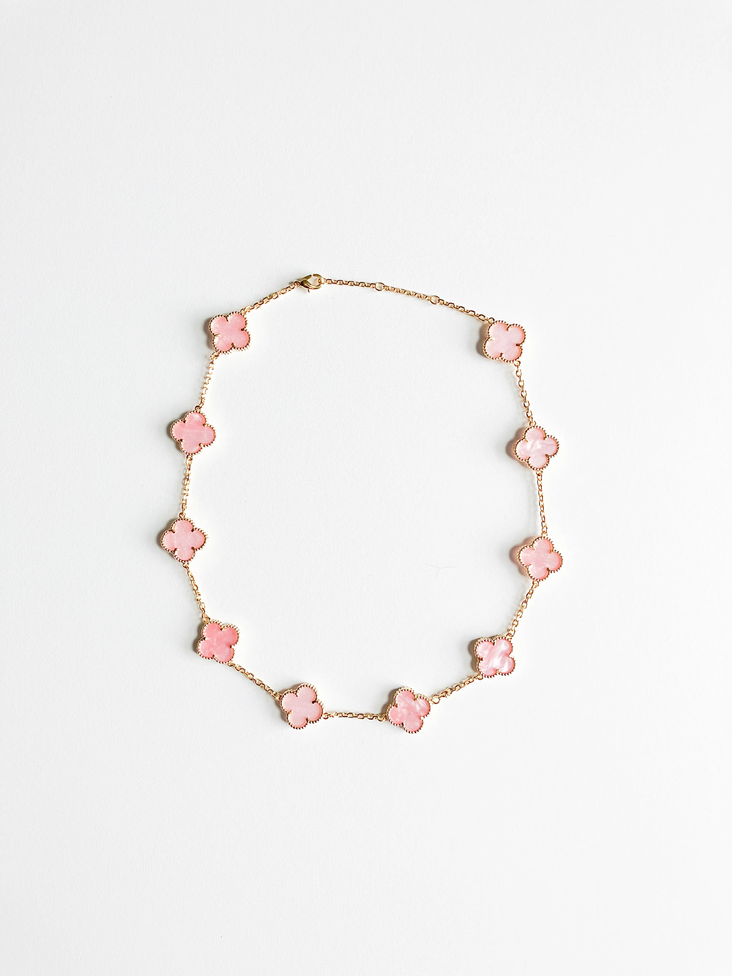 Pink Mother of Pearl Quatrefoil Choker in Gold