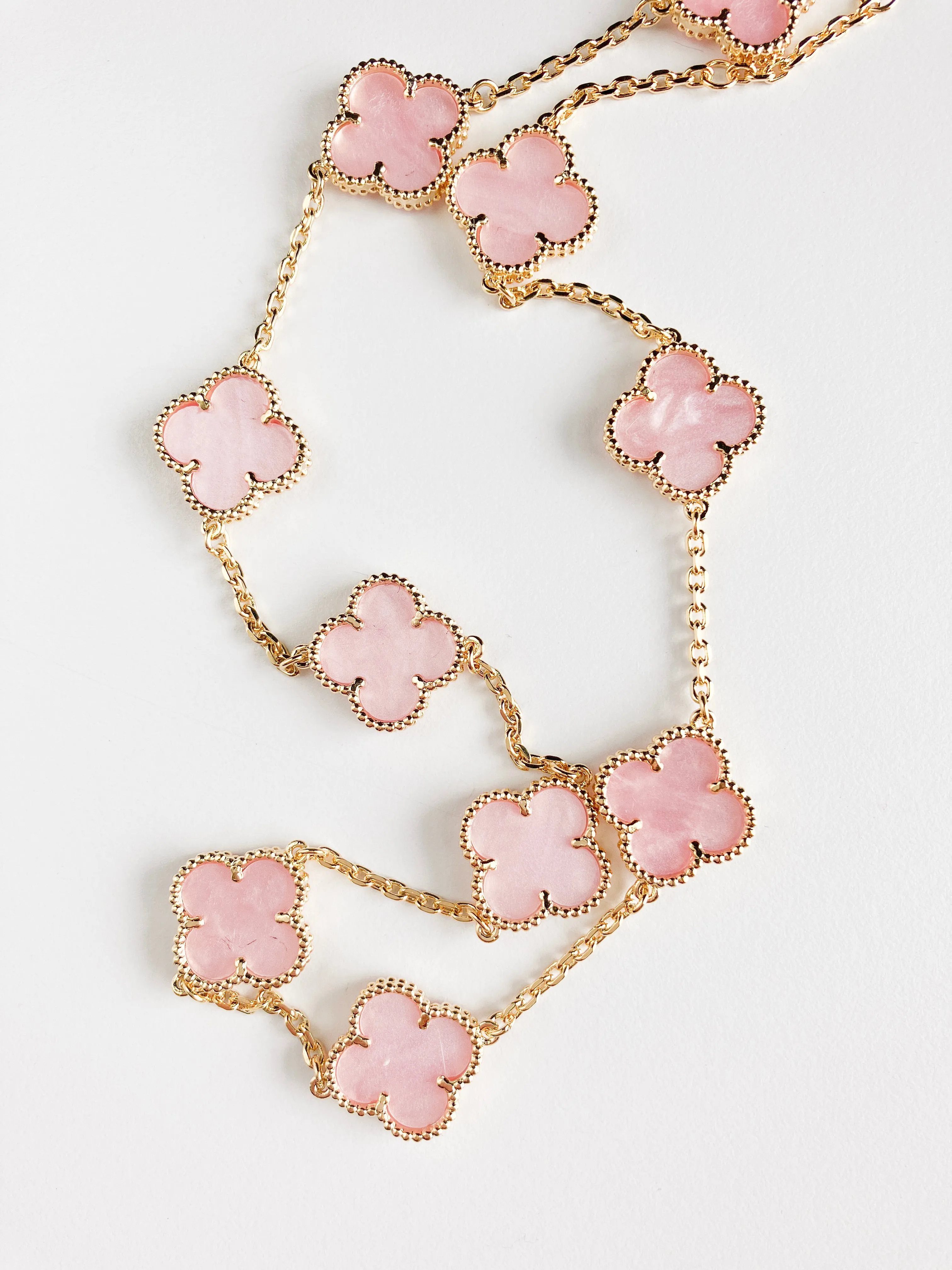 Pink Mother of Pearl Quatrefoil Choker in Gold