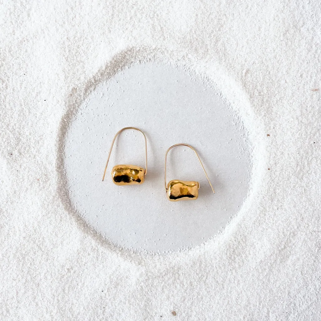 Sculpture Earrings in Gold