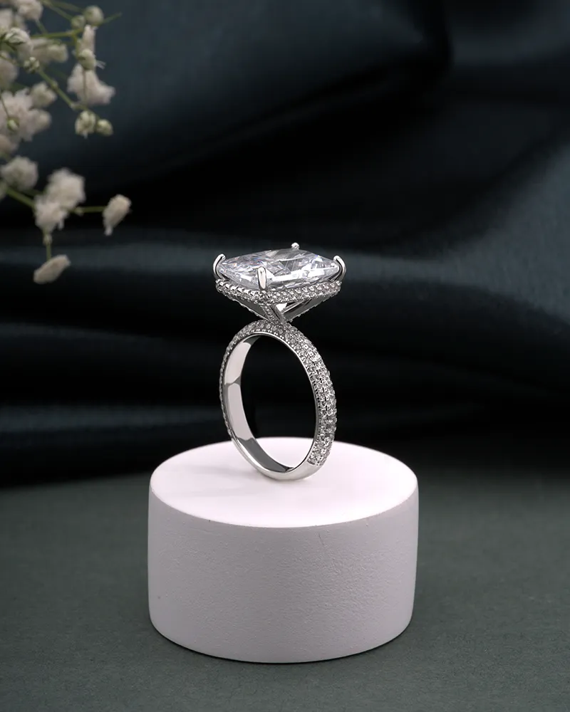 Silver Skin-Friendly Ring