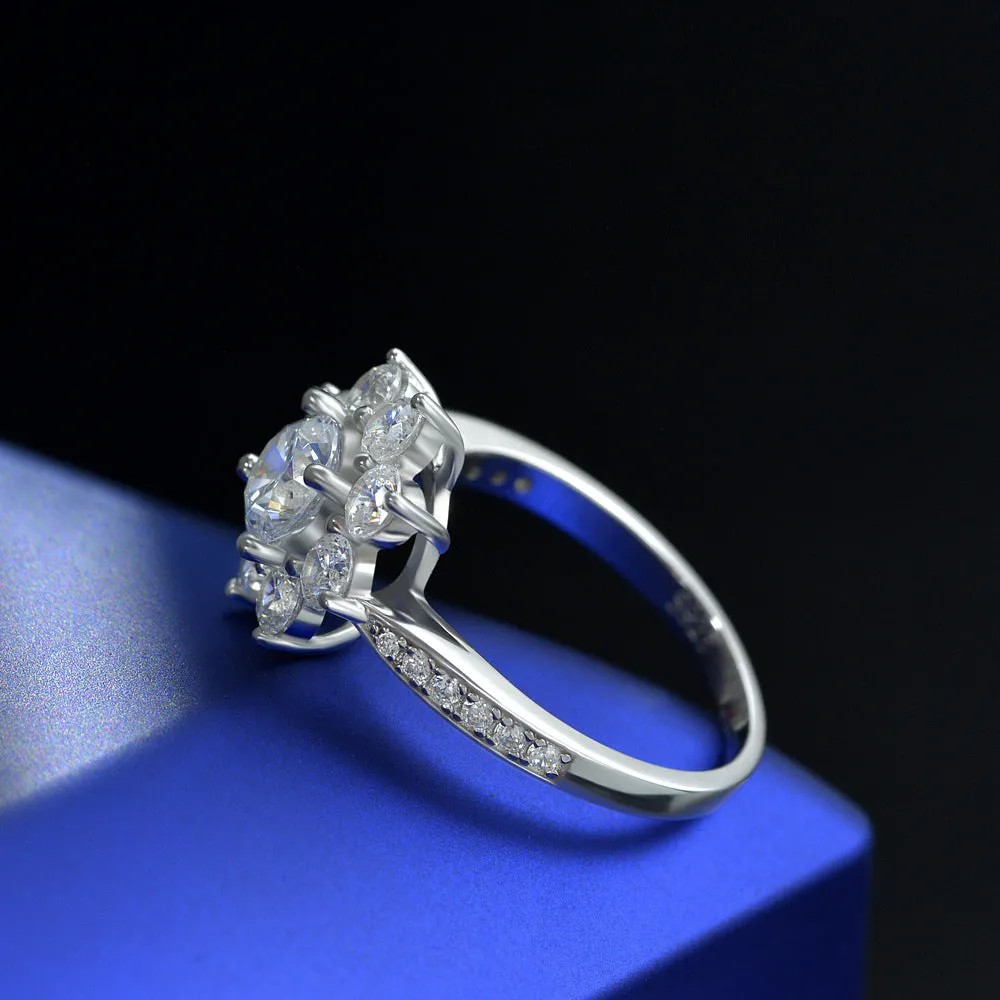 Snowflake Ring in 925 Sterling Silver