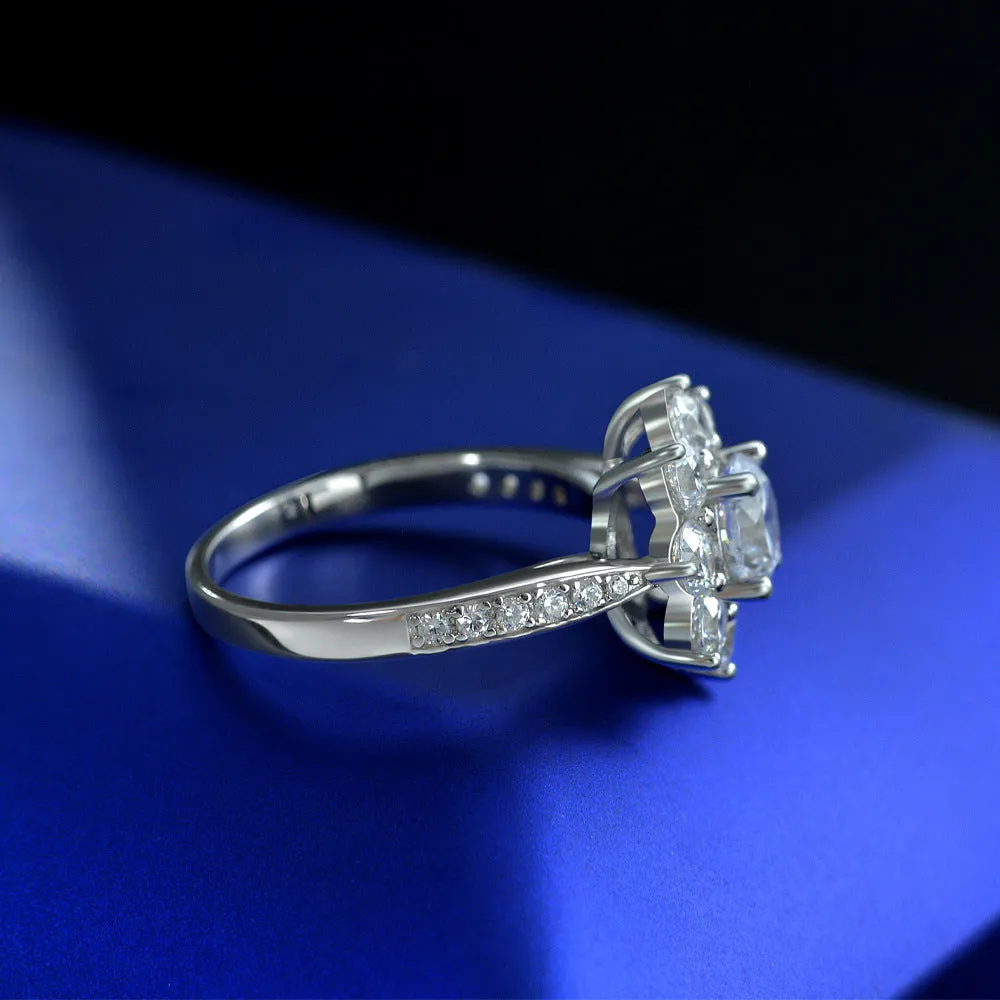 Snowflake Ring in 925 Sterling Silver