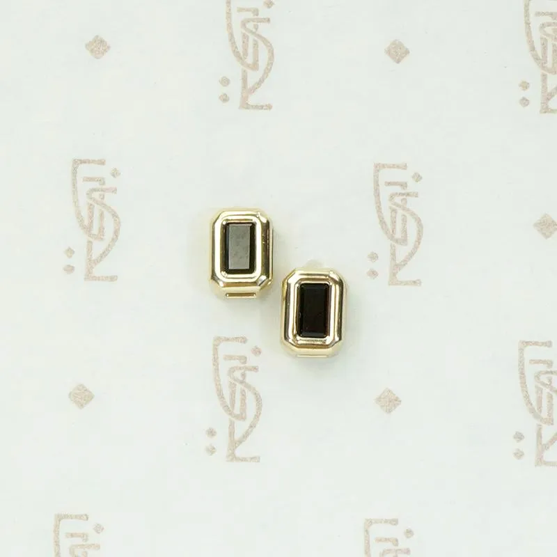 Sophisticated Vintage Studs in Black & Gold