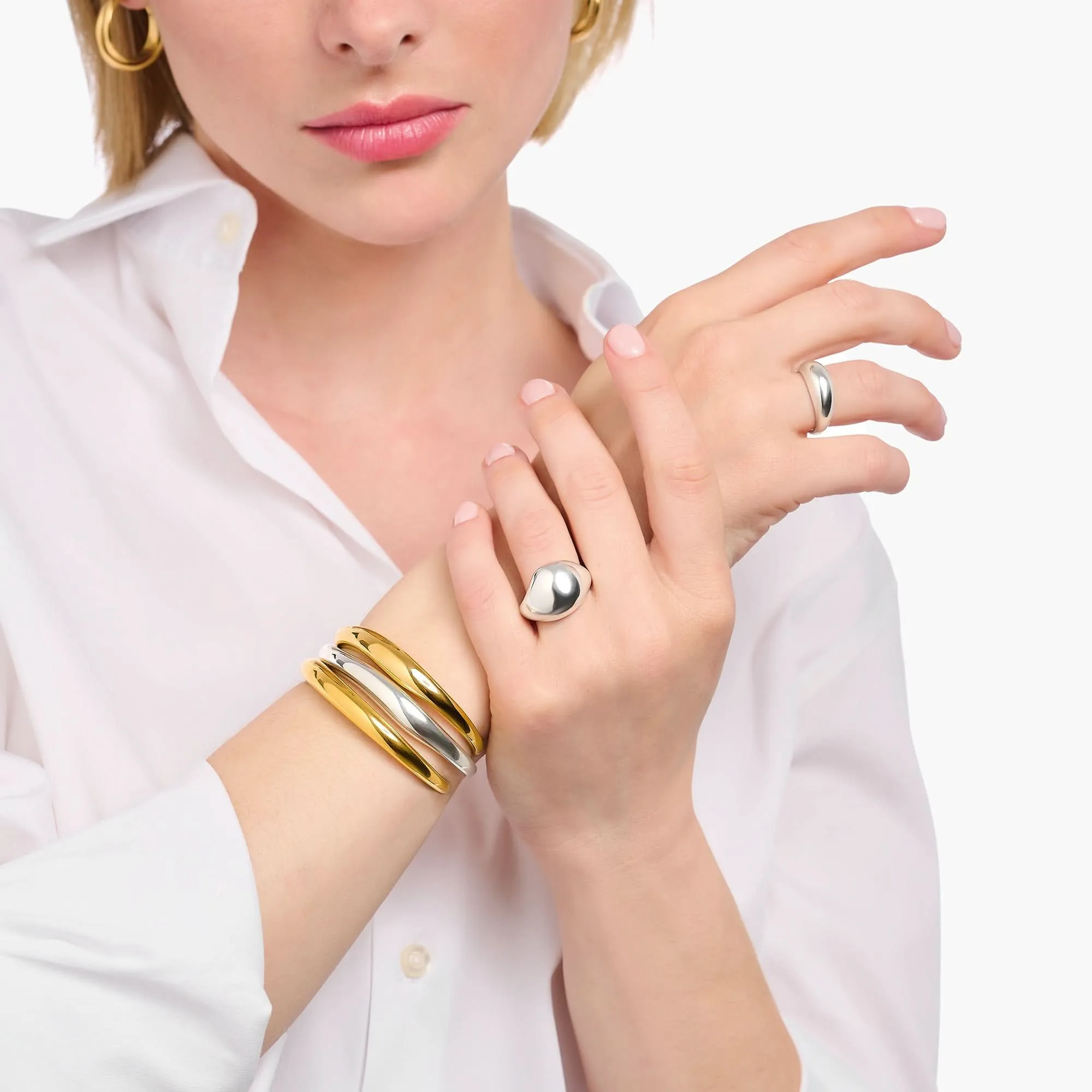 Sterling Silver Bold Elegance Gold Plated Timeless Bangle AR115-413-39