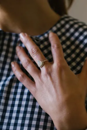 Sterling Silver Oval Crested Ring