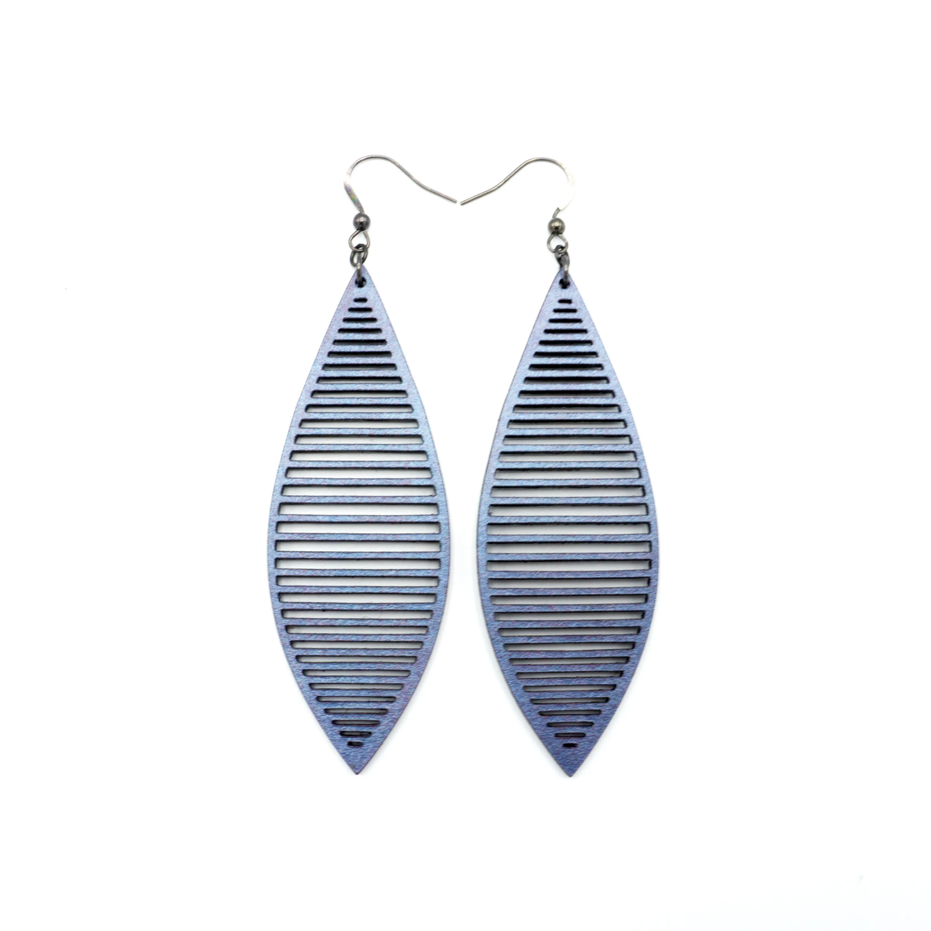 Terrabyte 11_3 // Leather Earrings - Purple Pearl