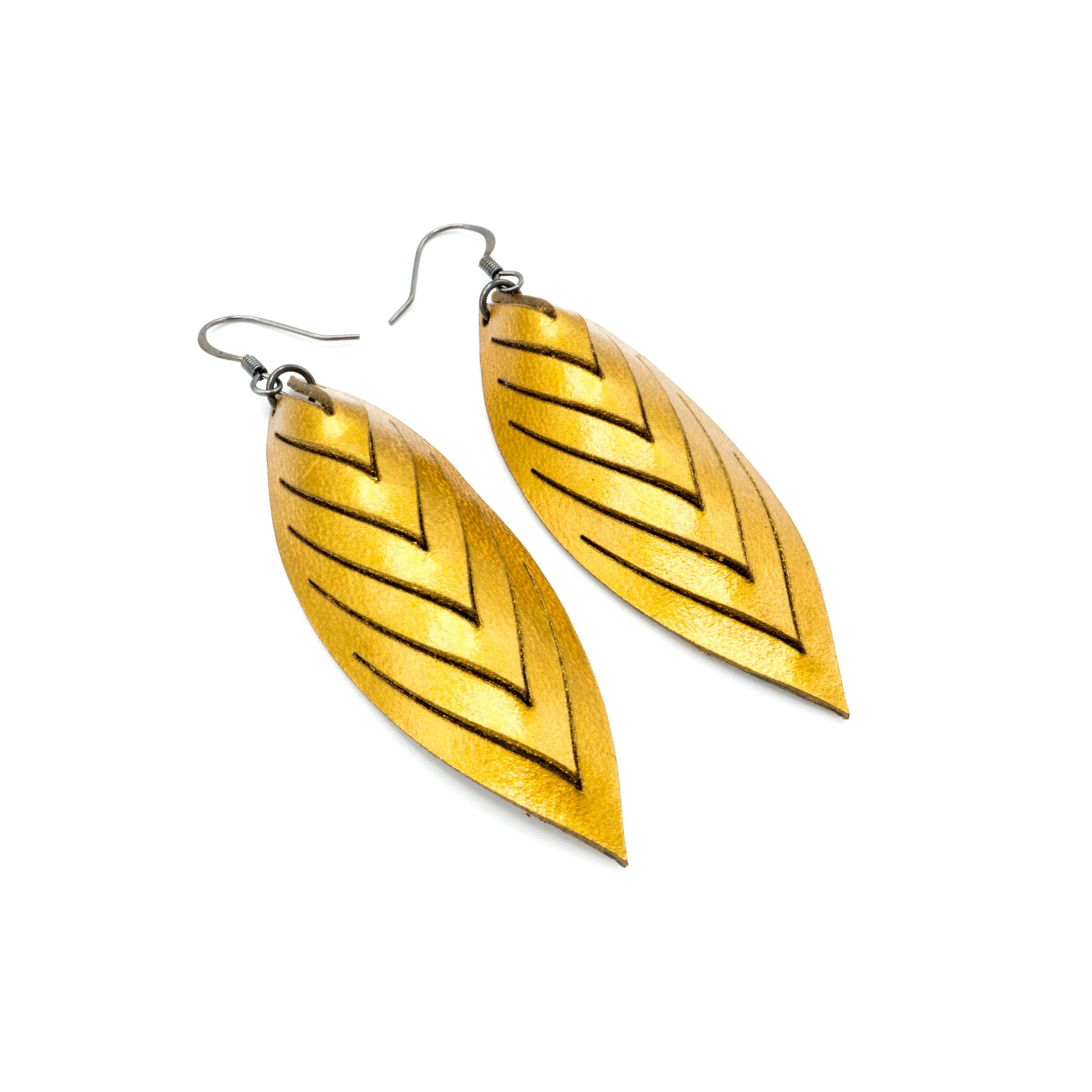 Terrabyte 14 [M] // Leather Earrings - Gold