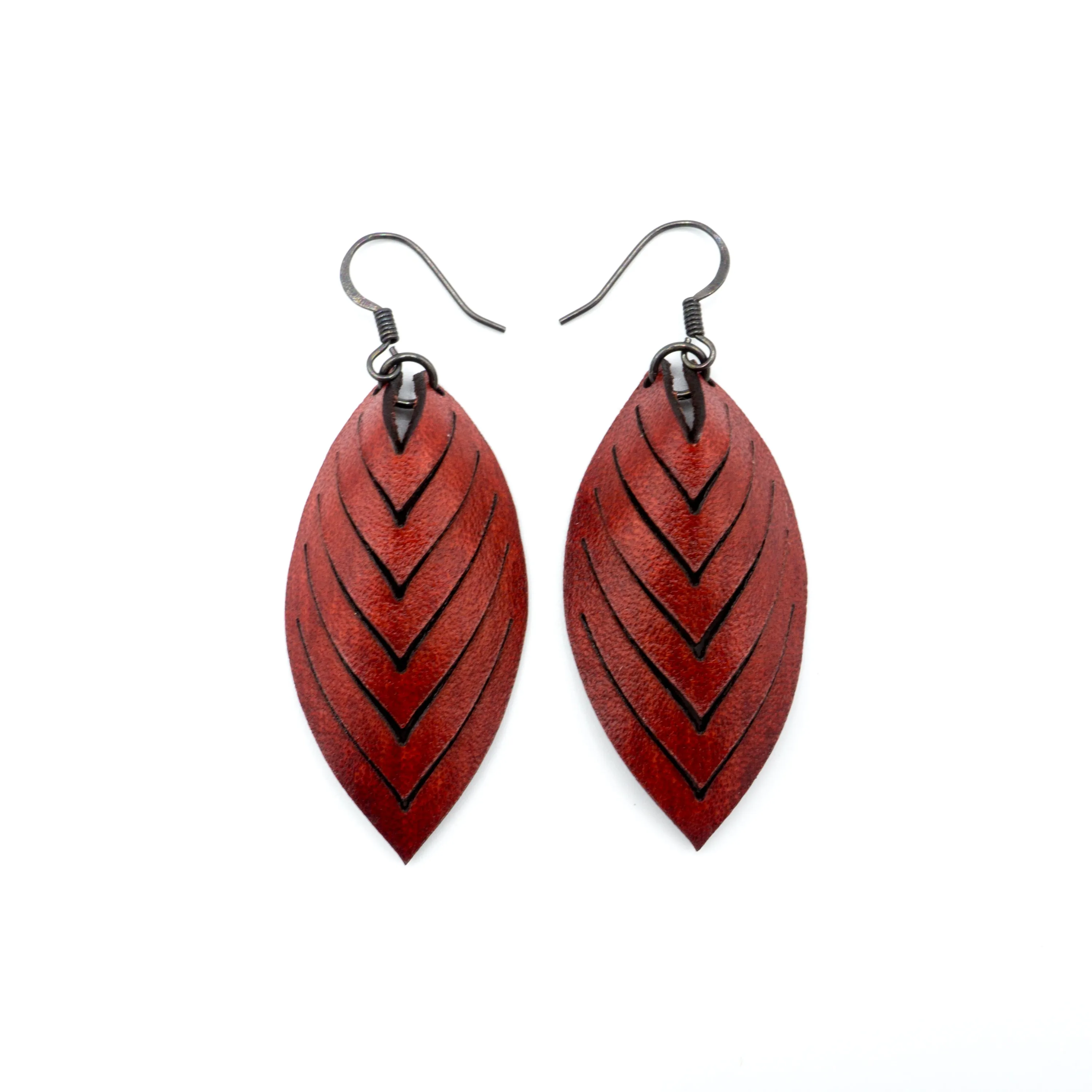 Terrabyte 14 [S] // Leather Earrings - Red