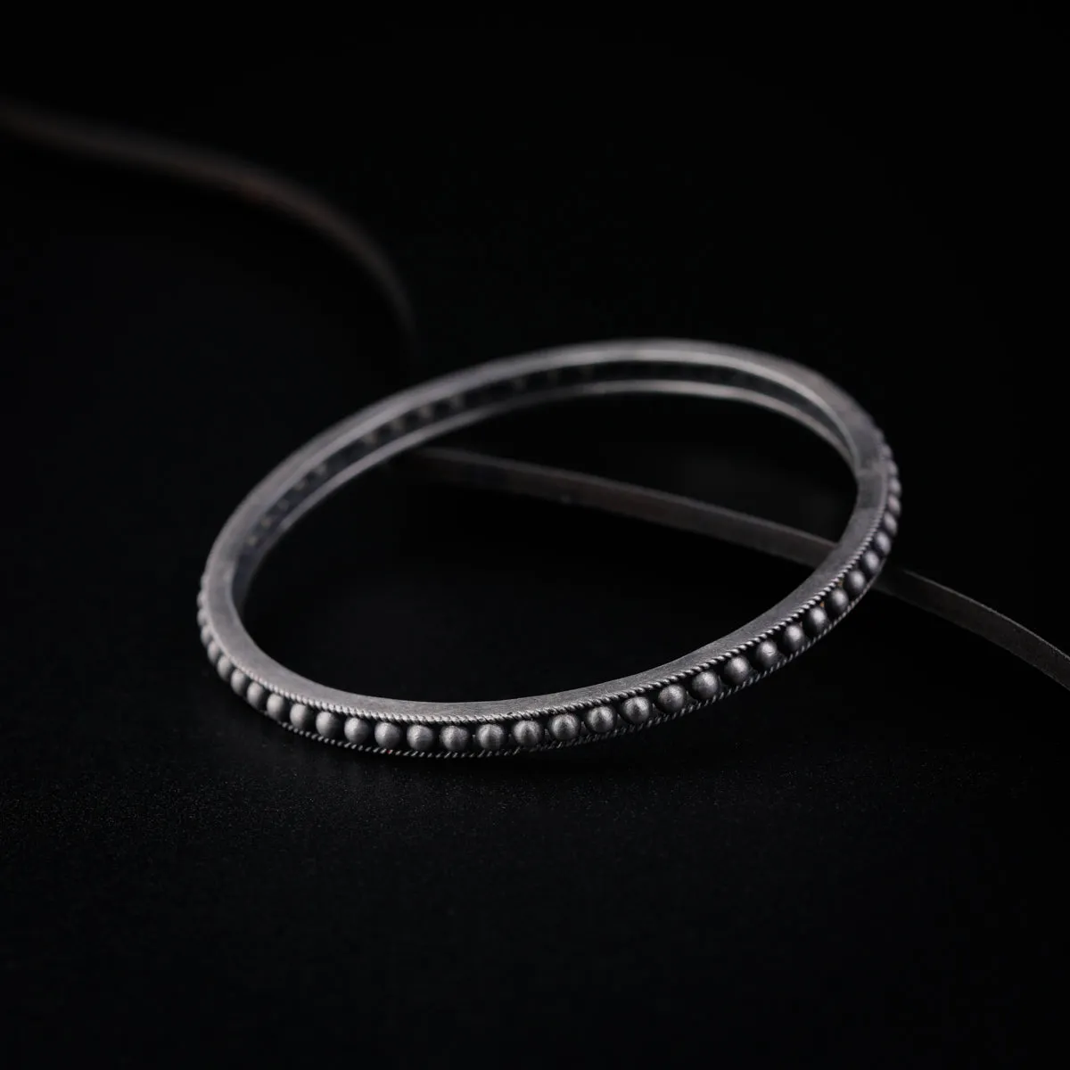 Tiny Sarmanee Bangles (Single)