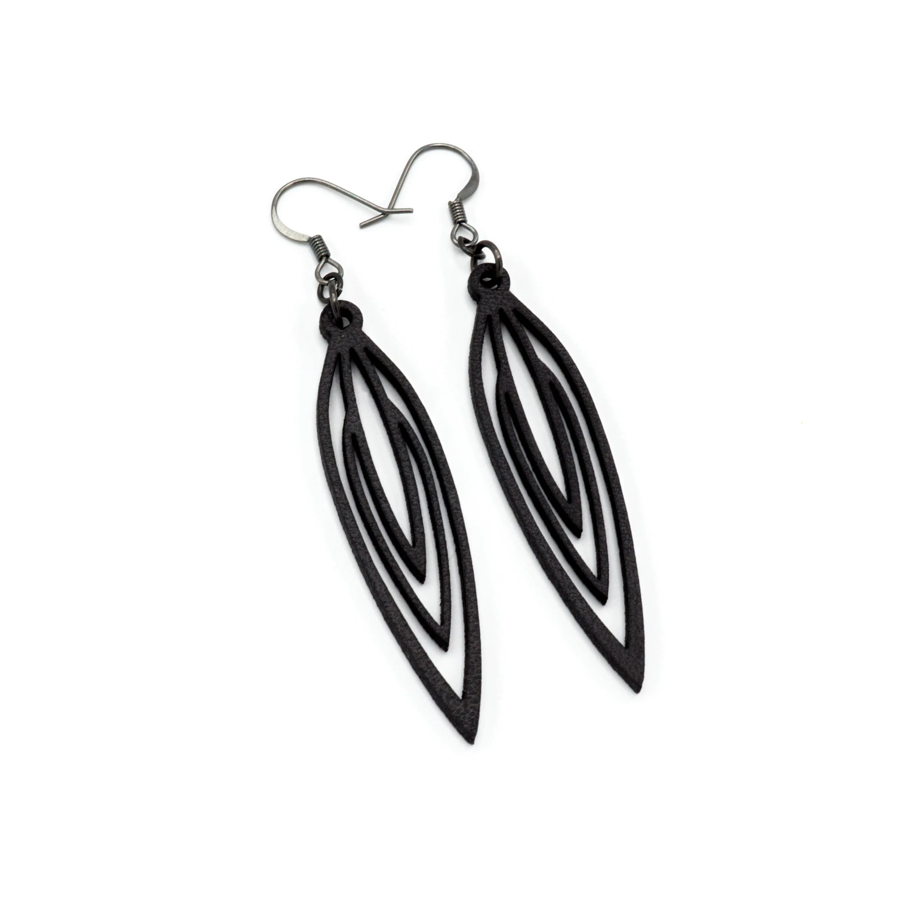 Totem 01 [S] // Leather Earrings - Black