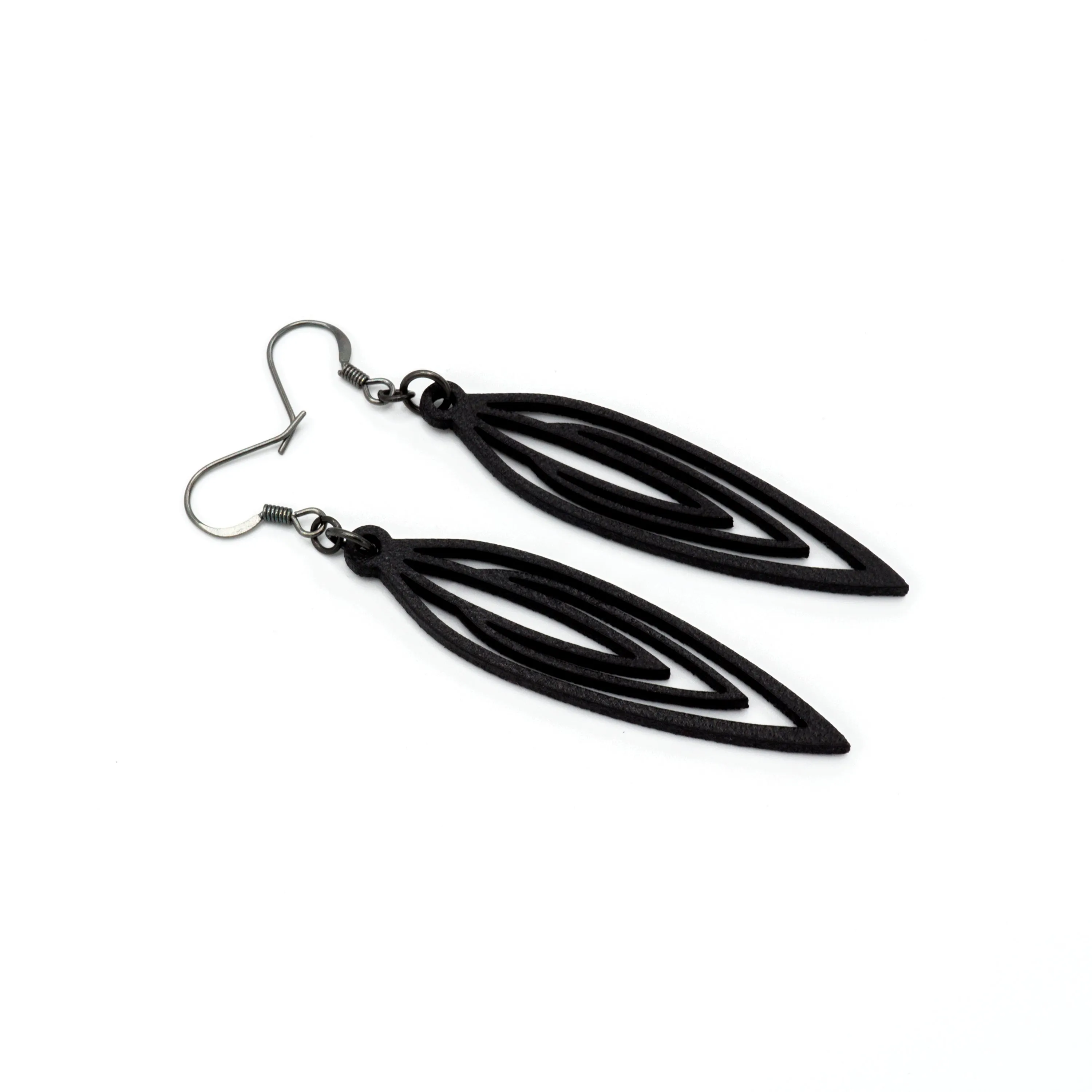 Totem 01 [S] // Leather Earrings - Black