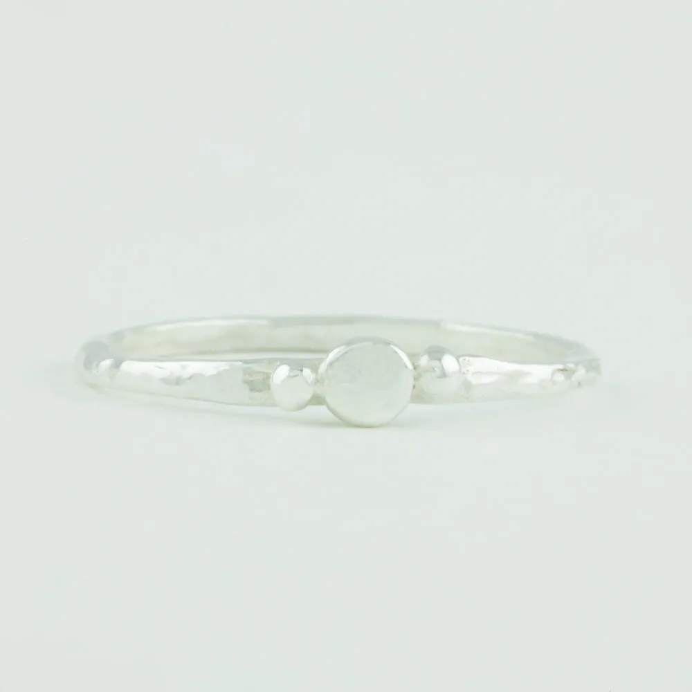 Uma Delicate Granulation Ring