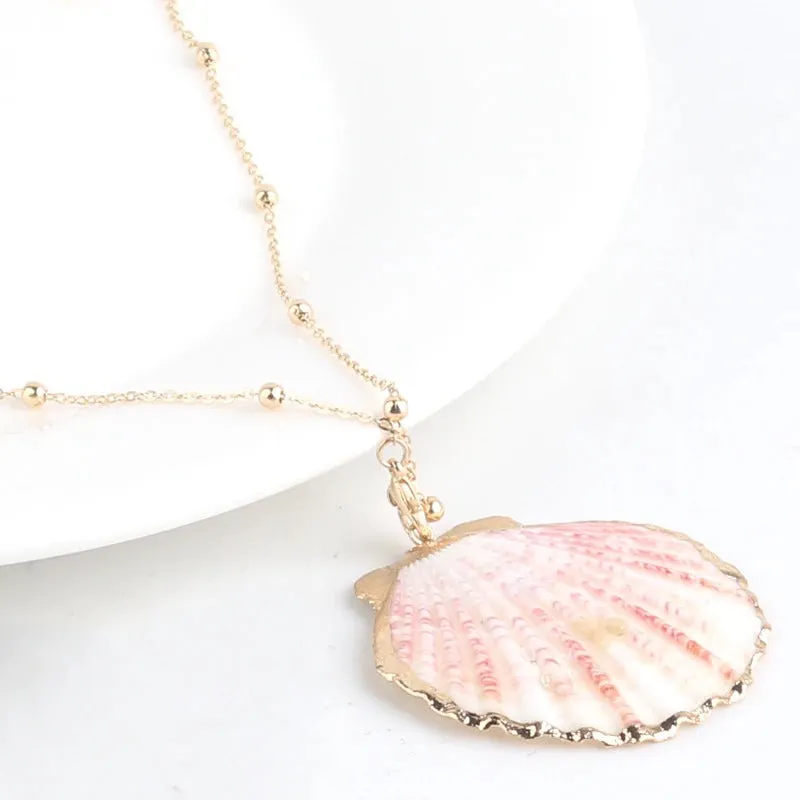 Vibrant Bohemian Summer Beach Conch Seashell Charm Necklace