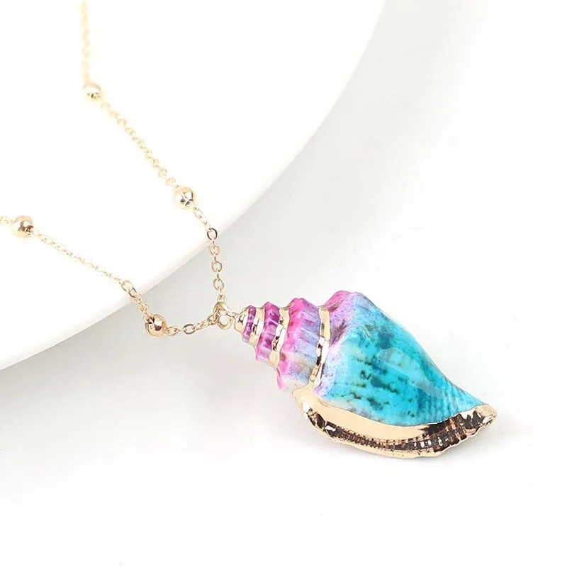 Vibrant Bohemian Summer Beach Conch Seashell Charm Necklace